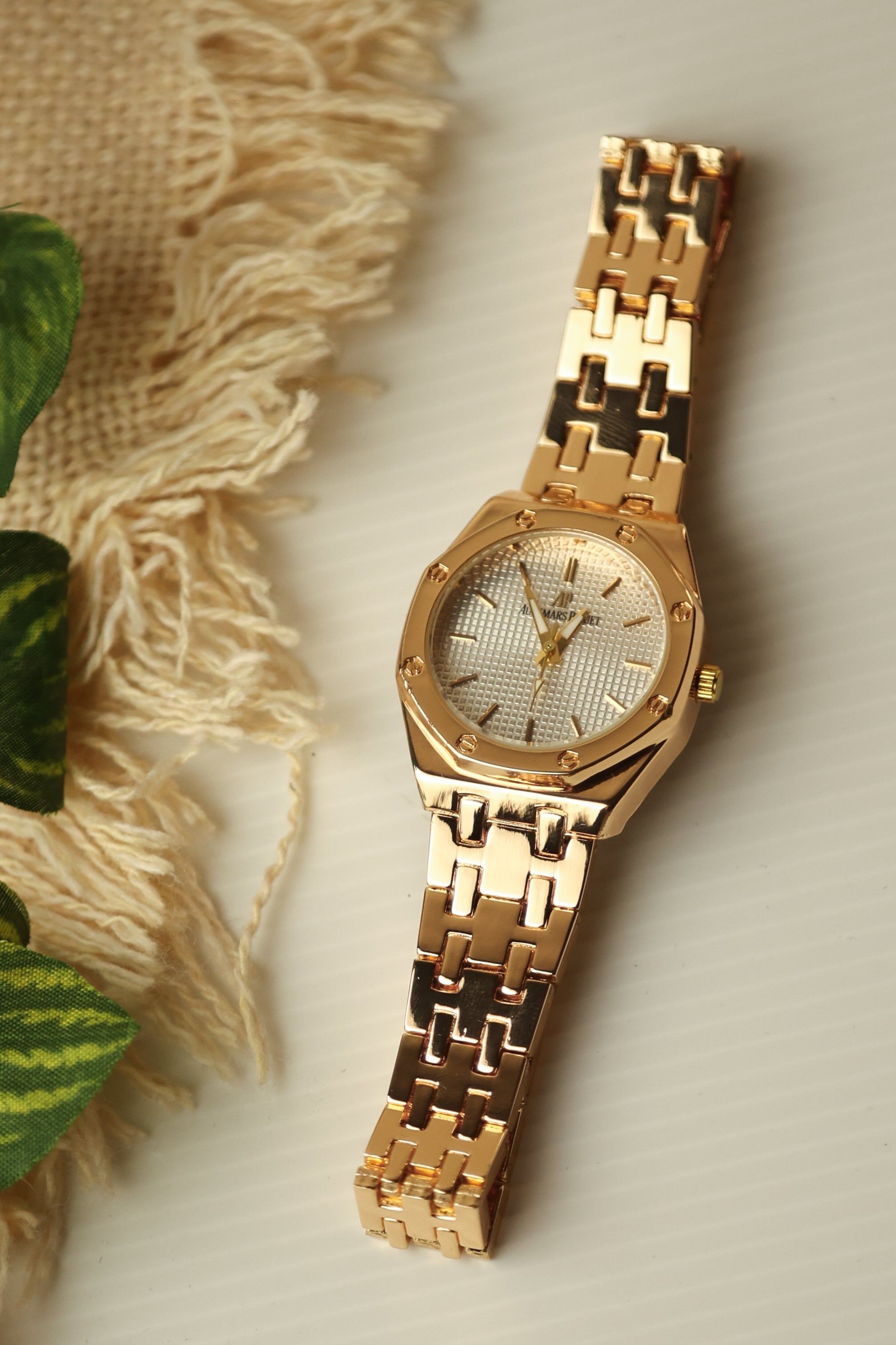 AP Rhinestone Premium