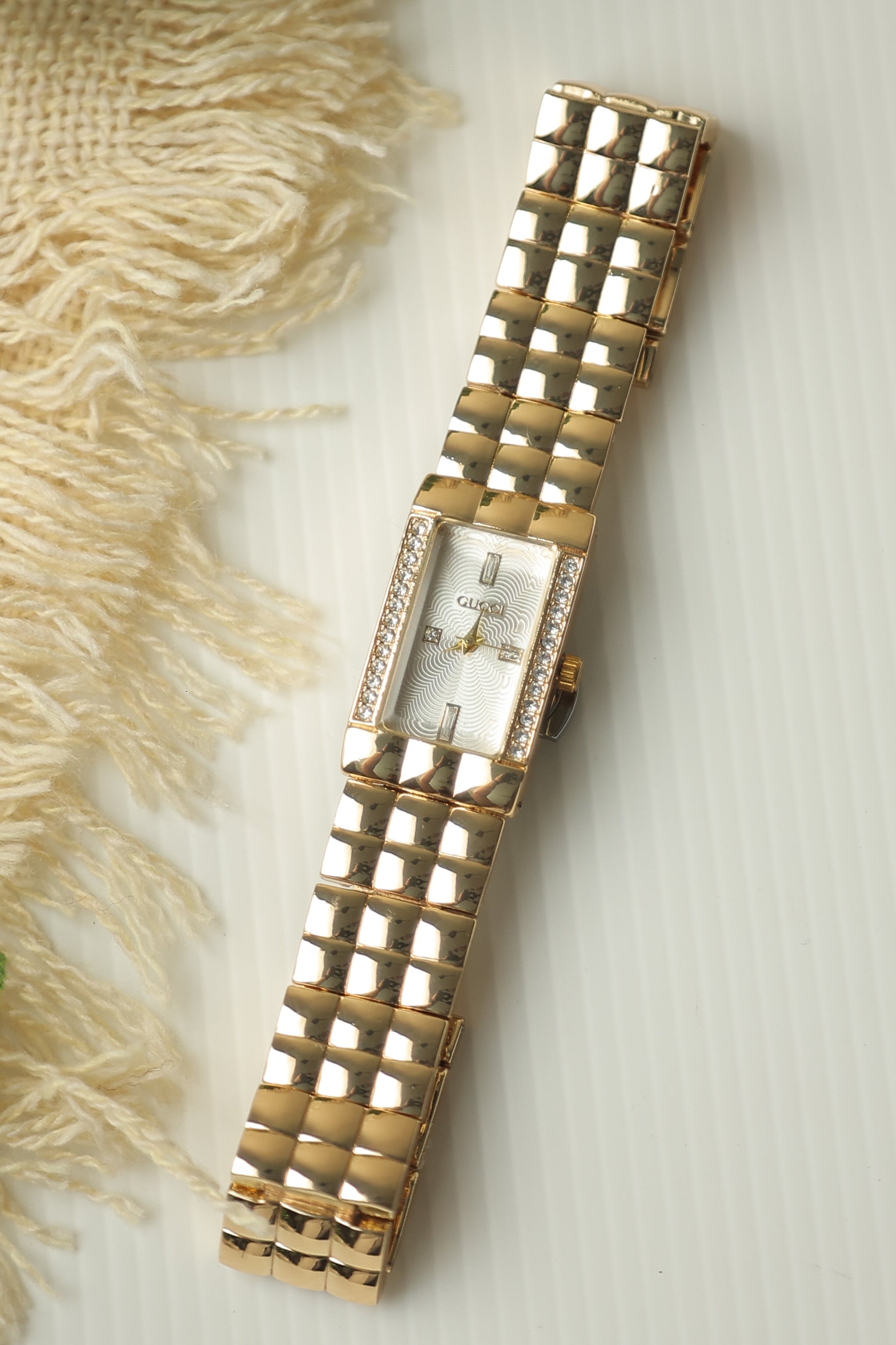 Gucci Stoned Gold