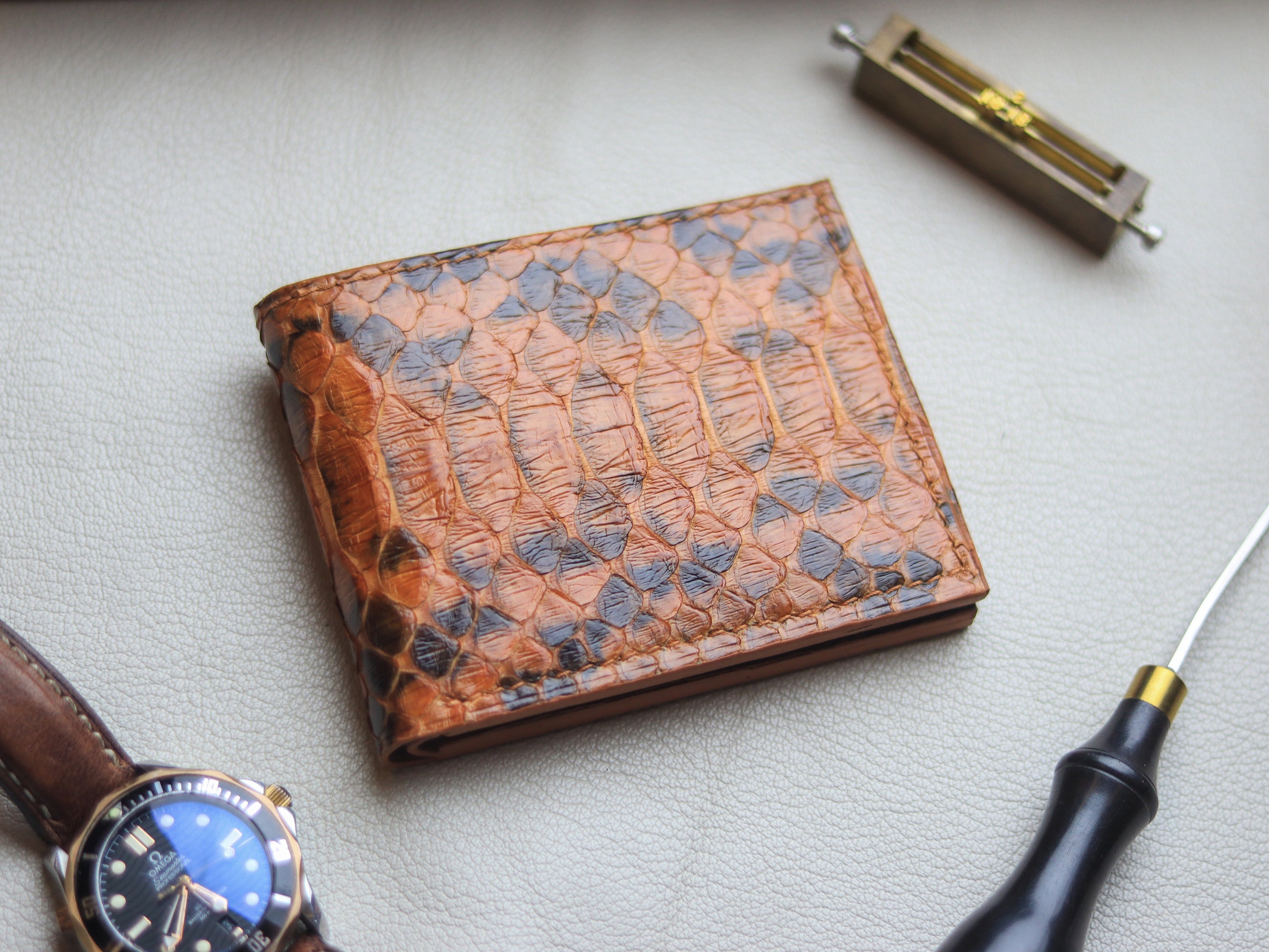 LARSON -  COPPER BROWN PYTHON SKIN