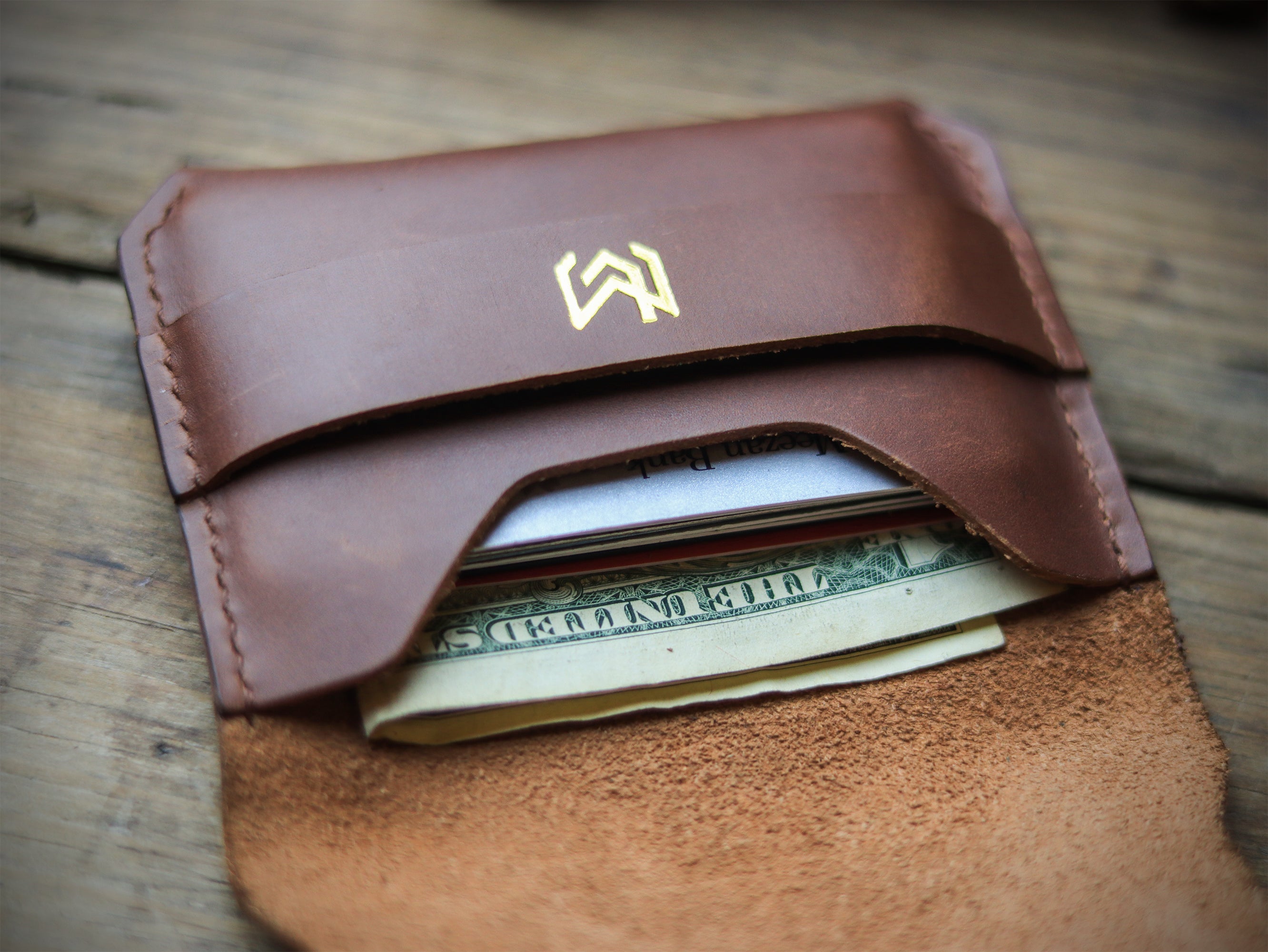 MAGNUM - CHESTNUT BROWN