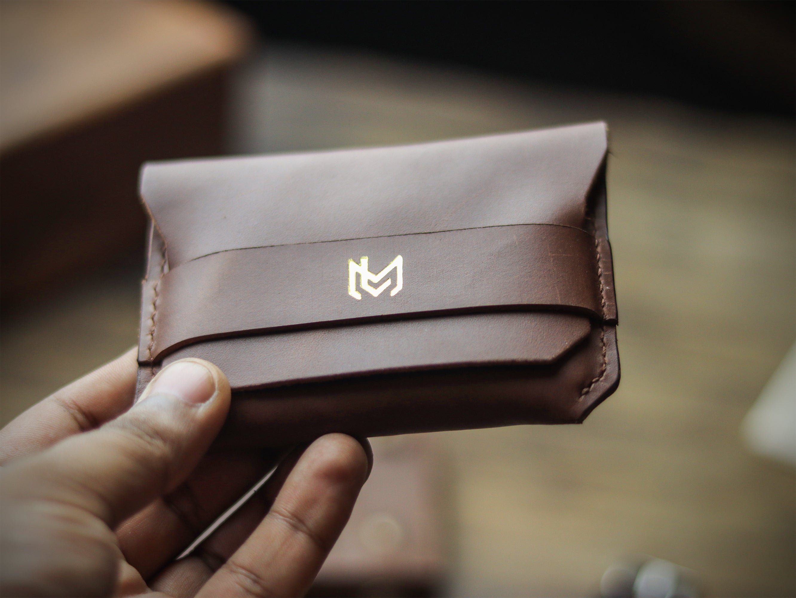 MAGNUM - CHESTNUT BROWN